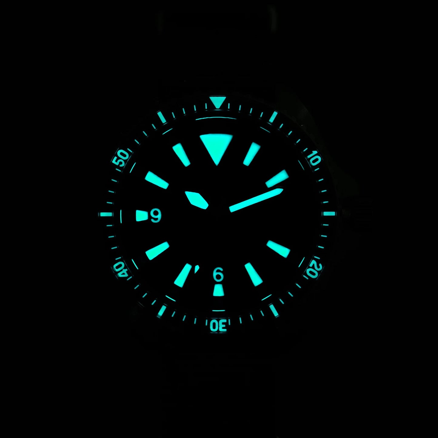 Watchdives WD1980 V3 Quartz Watch 100m Waterproof BGW9 Luminous Nylon Strap Watch Sapphire VH31 Movement Men Watch with Gift Box