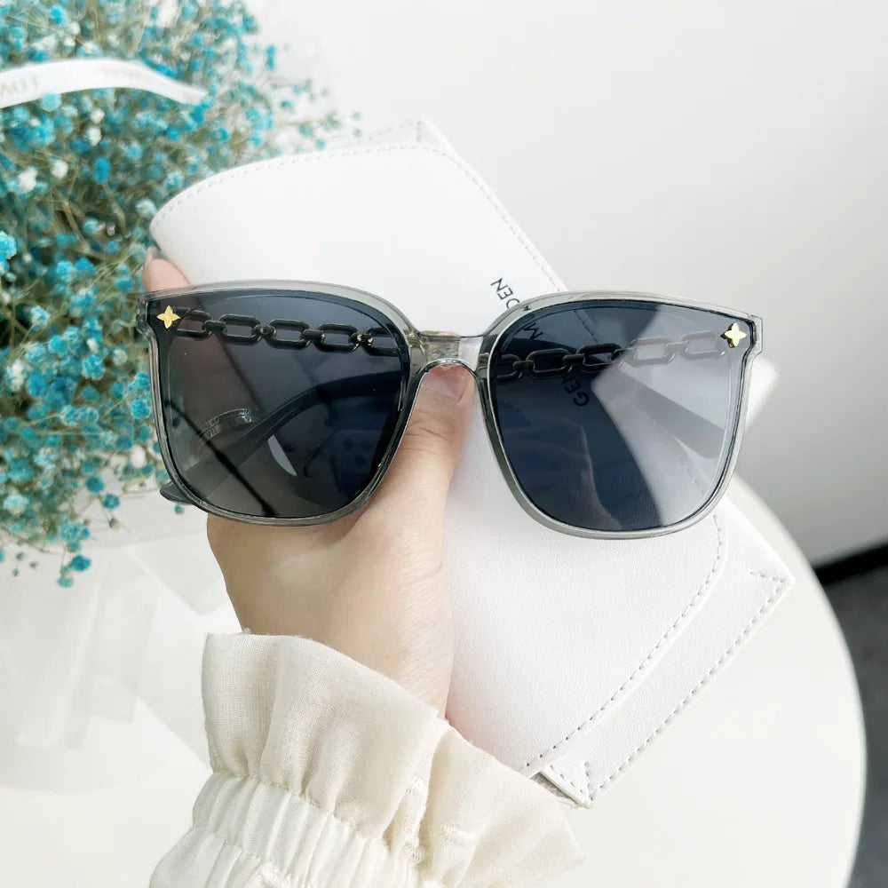 Lunettes de soleil carrées pour femme, style vintage, monture large, verres miroirs noirs, polarisées, lunettes de soleil sexy pour femme, idéales pour le voyage, protection UV400