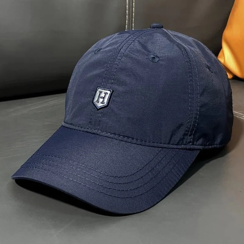 Cappellino da baseball con protezione UV - Tessuto morbido ad asciugatura rapida, cinturino regolabile traspirante, ideale per escursioni, pesca e attività all’aria aperta