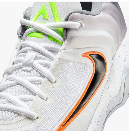 Nike Authentic Spring Style - Scarpe da basket da uomo low-top resistenti all’usura e ammortizzate FQ3681-102