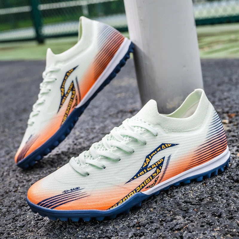 Chaussures de football pour hommes TF Turf, dessus en PU respirant, semelle extérieure en caoutchouc antidérapante, chaussures légères pour l'entraînement sur gazon artificiel.