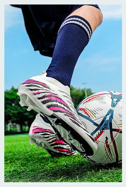 New Men Match Unisex Soccer Shoes Outdoor Adult Cleats Ultralight Football Boots Sport Non-Slip Comfortable Grass High-quality
