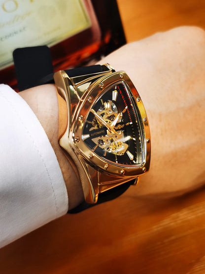 Relógio automático para homem WINNER, design esqueleto triangular, ponteiros luminescentes, bracelete em borracha, estilo militar, relógio mecânico de luxo