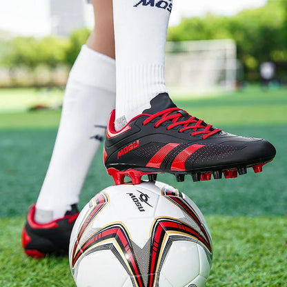 Nuove scarpe da calcio da uomo e donna, scarpe sportive per interni ed esterni con tacchetti lunghi e spezzati per allenamento su tappeto da calcio
