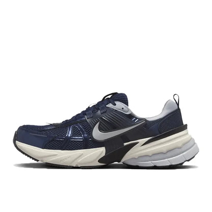 Nike V2K Run Retro Running Shoes Comfortable cushioning and durable construction Unisex everyday casual style FD0736-003