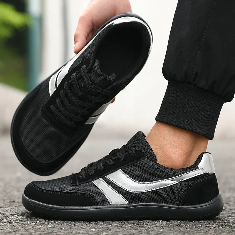 New Wide Toe Men Shoes Casual Soft Sole Wide Last Shoes Walking Sneakers 2025 Breathable Unisex Mesh Comfortable Barefoot Shoes