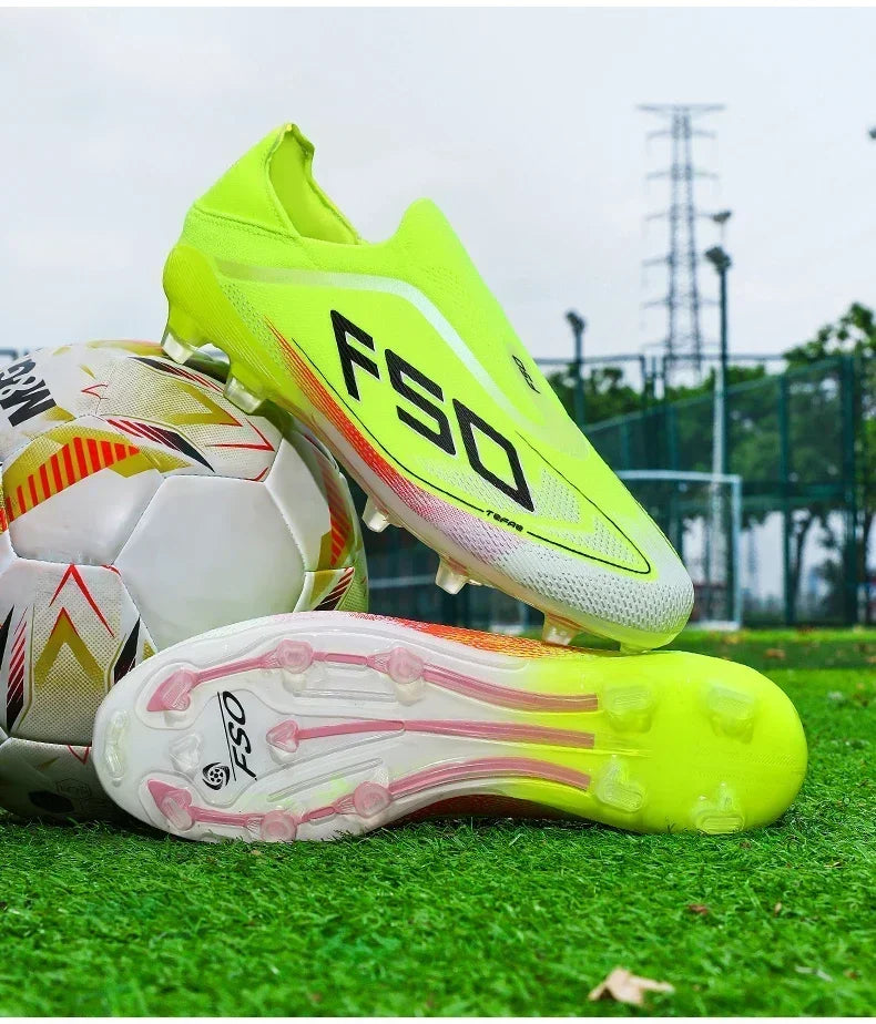 Nouvelles Chaussures de Football pour Hommes Antidérapantes, Crampons Garçons, Chaussures de Foot à Succès, Baskets de Match Extérieur sur Gazon, Haute Qualité, Montantes, Légères