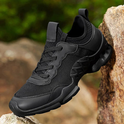 2026 New Men's Casual Shoes Breathable Comfortable Outdoor Mesh Upper Fashionable Sporty Style Spring Summer Collection