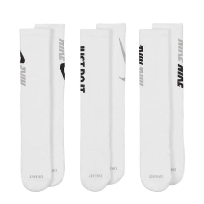 Chaussettes de sport tendance Nike pour homme et femme (confortables et respirantes), lot de 3 DH3822-902