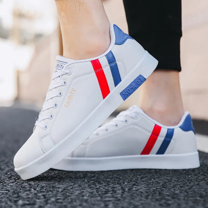 Men's Casual Skateboarding Shoes White Shoes Outdoors Leisure Sneakers Breathable Walking Shoes Flat Shoes Chaussure Homme 39-48