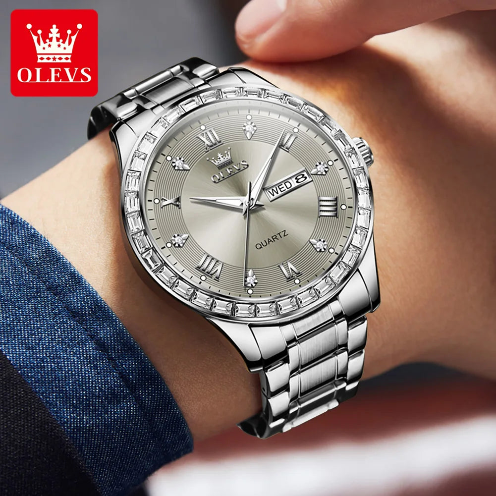 OLEVS 9906 kvartsur til mænd, firkantet model med diamanter, armbånd i rustfrit stål, vandtæt, med dobbelt kalender; et originalt luksusarmbåndsur, der er ideelt til erhvervslivet.