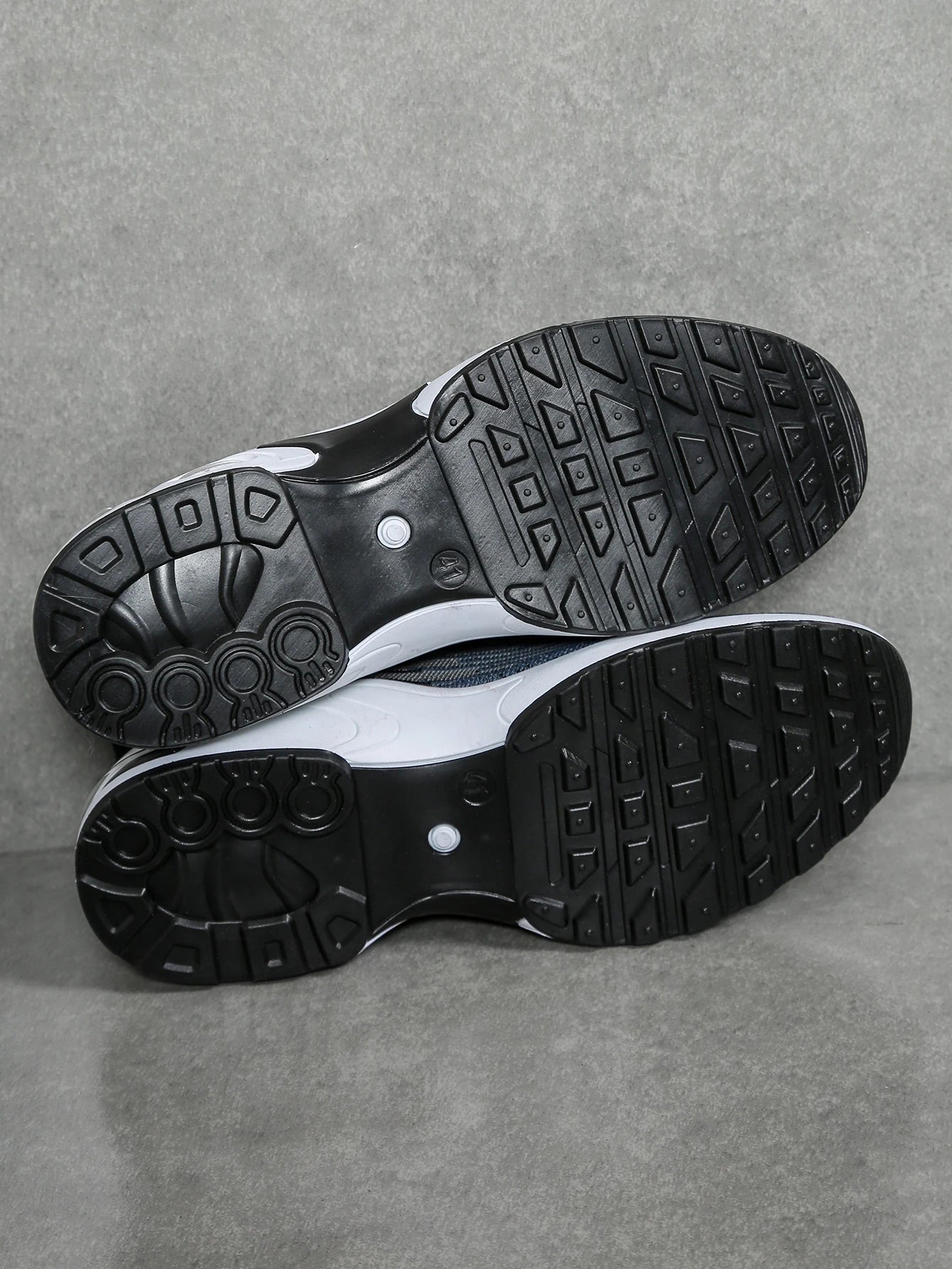 Zapatos para hombre, calzado casual para hombre, malla transpirable, amortiguación de aire, suela suave, zapatillas deportivas modernas con bloques de color