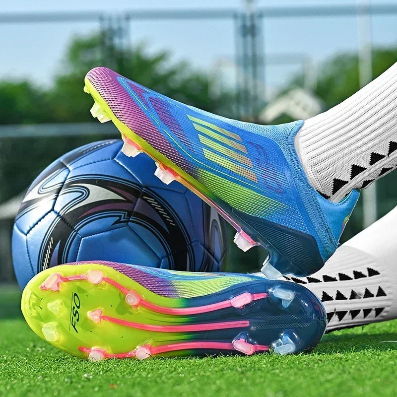 Nouvelles chaussures de football pour hommes, crampons de sport d'extérieur pour garçons et adultes, bottes de football d'entraînement respirantes, antidérapantes, à crampons longs, confortables