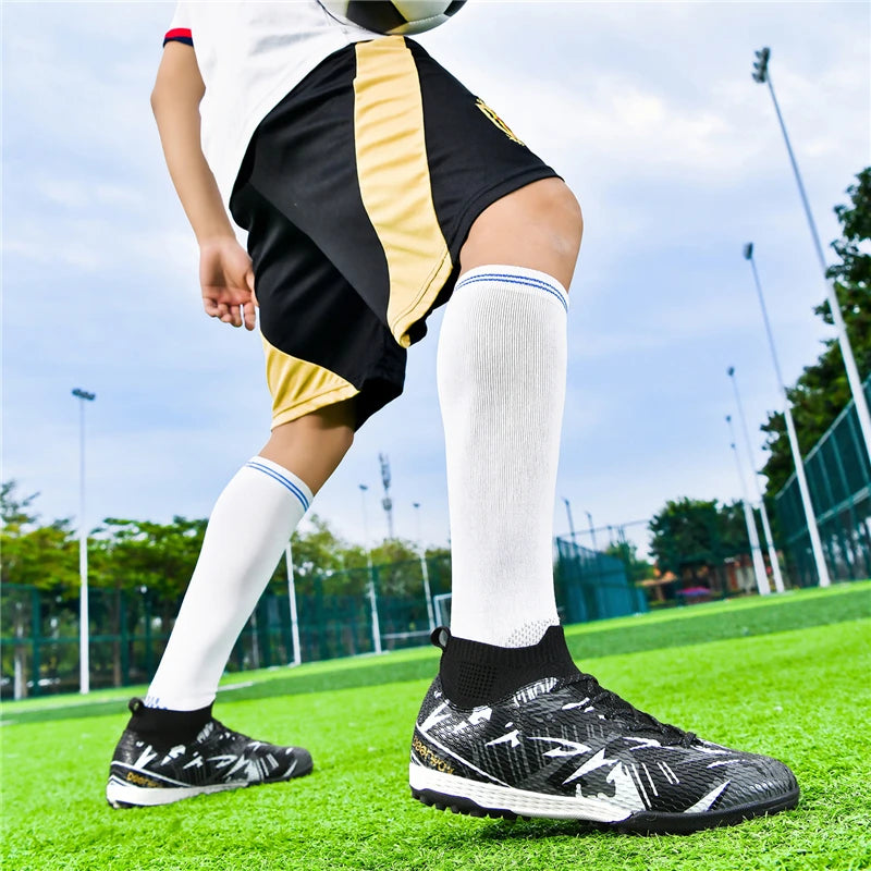 Chaussures de football montantes pour adultes, hommes et femmes, crampons TF pour gazon artificiel, crampons AG longs pour l'entraînement des étudiants.