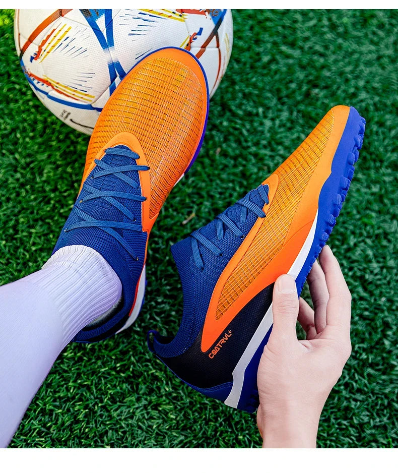 Nuove scarpe da calcio da uomo per esterno con tacchetti, traspiranti, antiscivolo, per adulti, scarpe sportive da calcio con tacchetti lunghi per allenamento, ragazzi e partite, confortevoli