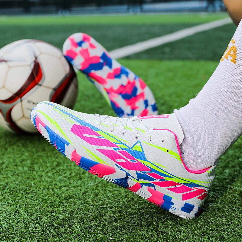Nouvelles chaussures de football pour hommes, baskets de match, chaussures de soccer antidérapantes, chaussures de sport pour terrain gazonné, chaussures d'entraînement professionnelles, ultra-légères, unisexes.