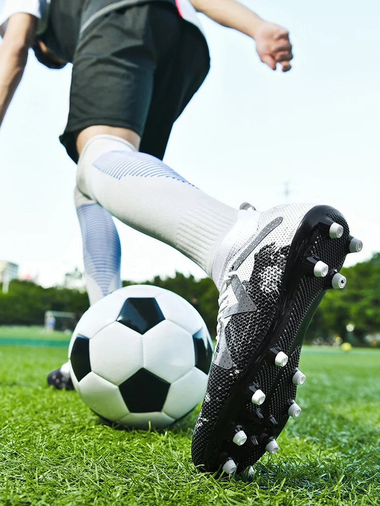 Nuove scarpe da calcio da uomo Society, tacchetti professionali, scarpe da calcio indoor, scarpini veloci da campo, sneaker da ragazzo originali per allenamento