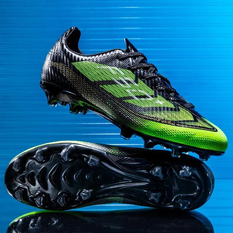 Nouvelles chaussures de football pour hommes, chaussures de soccer pour terrain en herbe, chaussures d'entraînement, chaussures de sport ultralégères, chaussures de match professionnelles, baskets antidérapantes unisexes.