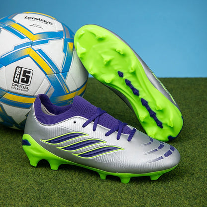 Nouvelles chaussures de football pour hommes, crampons pour enfants, chaussures de football professionnelles pour adultes, chaussures d'entraînement ultralégères antidérapantes pour garçons, livraison directe