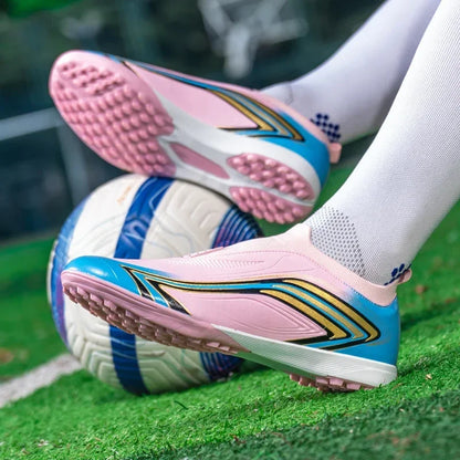 Nouvelles chaussures de football pour hommes, légères, antidérapantes, pour futsal, chaussures de football très vendues, baskets de match, crampons pour terrain intérieur et extérieur, haute qualité