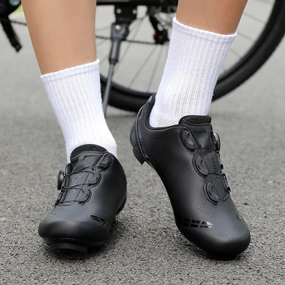 Zapatillas de ciclismo de montaña para hombre MTB, transpirables, antideslizantes, de alta dureza, aptas para carreras en carretera al aire libre y rutas de montaña off-road 37-46