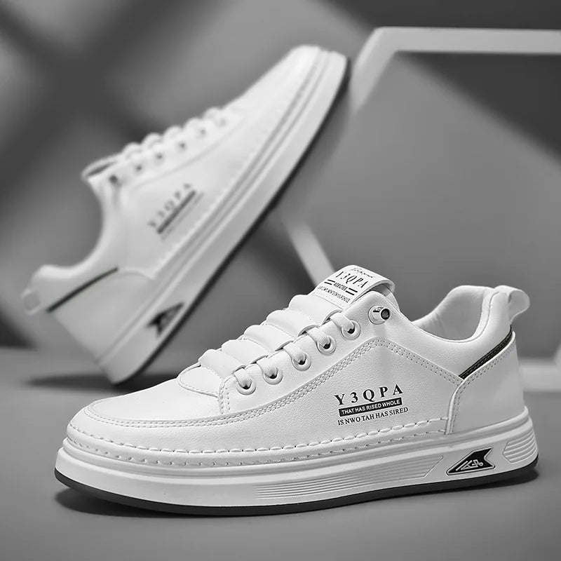 Men's summer fashionable casual driving shoes, sporty slip-on loafers, versatile comfortable breathable wear-resistant leather