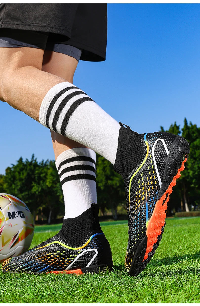 Nuevas zapatillas de fútbol para hombre, oferta destacada, botas de fútbol de alta calidad para mujer y unisex, botas de fútbol sala ultraligeras profesionales TF/FG