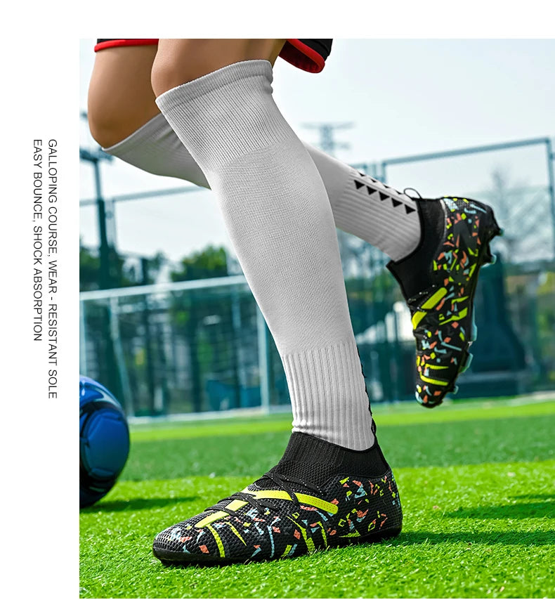Botas de fútbol LiXingMing para hombre, blancas, profesionales, de caña alta, tacos de fútbol society, calzado de fútbol antideslizante para partido y entrenamiento