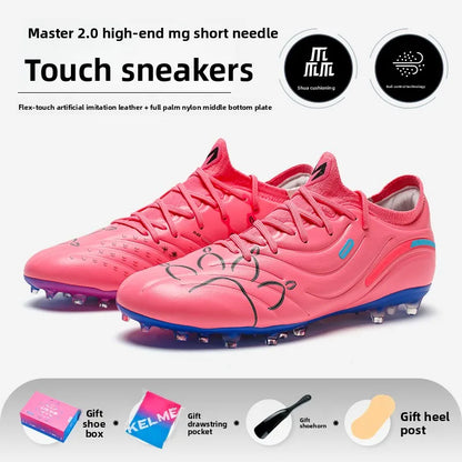 Zapatillas de fútbol para adulto Kelme MG con tacos cortos, botas de entrenamiento para hombre, calzado de fútbol profesional para competición en césped