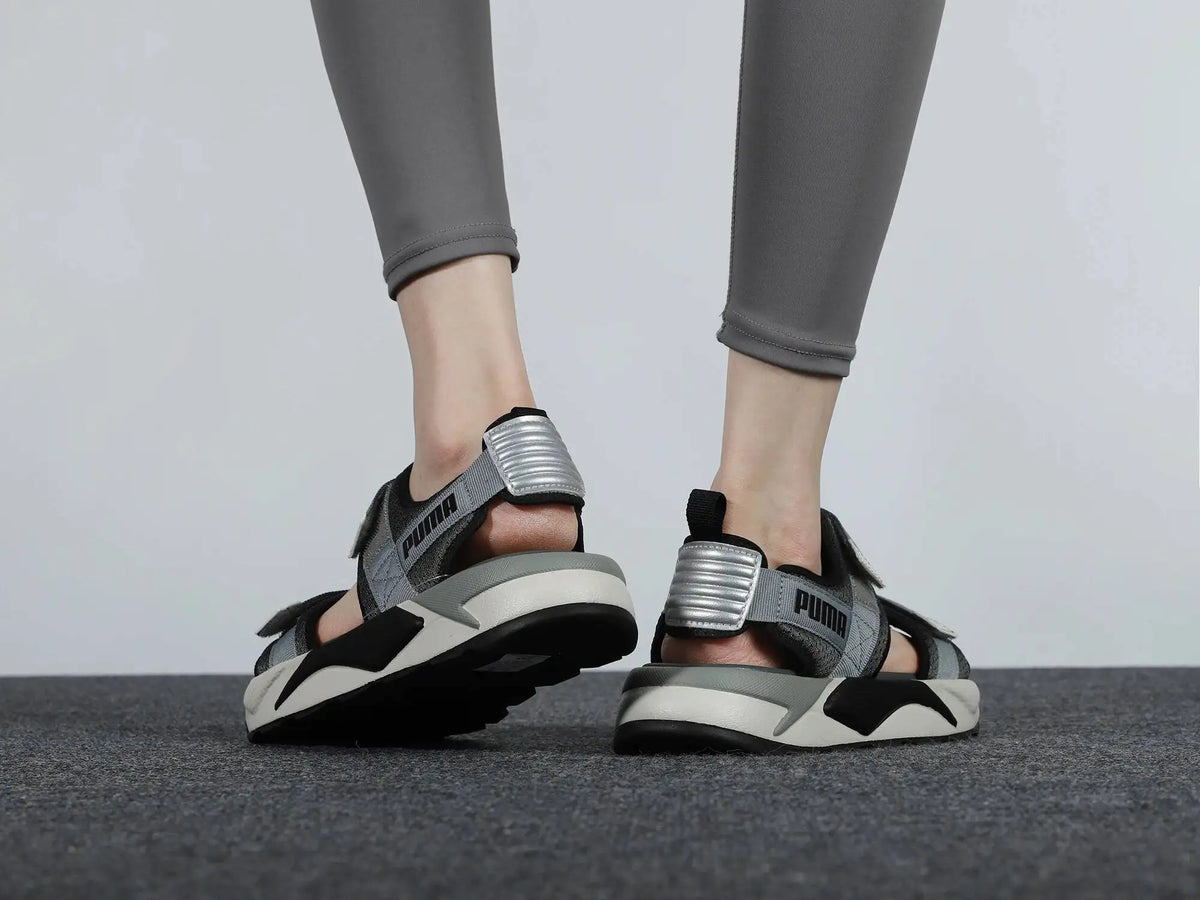 Nouvelles sandales Puma pour hommes et femmes, chaussures de plage décontractées et à la mode pour voyages en plein air, sandales pour couple 374862-04