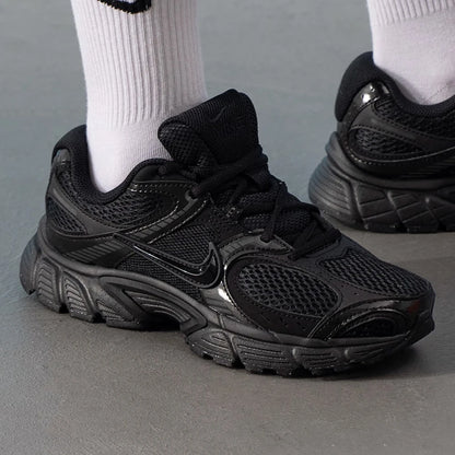 Nike V5 RNR Women's Comfortable Versatile Fashion Mesh Breathable Sneakers Black Warrior Running Casual Shoes HQ7901-001