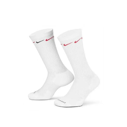 Chaussettes de sport tendance Nike pour homme et femme (confortables et respirantes), lot de 3 DH3822-902