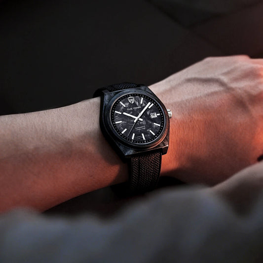 Montre automatique pour homme en Carbon Fiber Case Shape: Round Case