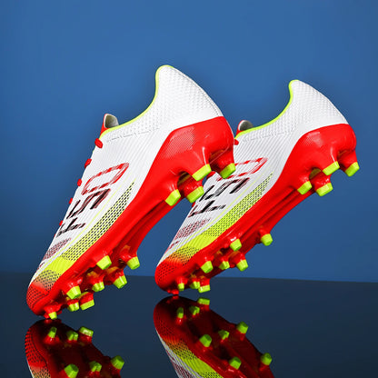 Chaussures de football AG/FG économiques avec tige en PU mélangé, crampons longs en TPU, antidérapantes et durables pour terrain en herbe