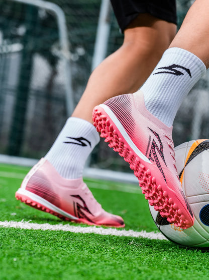 Chaussures de football pour hommes TF Turf, dessus en PU respirant, semelle extérieure en caoutchouc antidérapante, chaussures légères pour l'entraînement sur gazon artificiel.