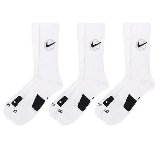 Nike EVERYDAY CREW: Stylish, comfortable, slip-resistant, and durable unisex soft basketball socks (3-pack)  DA2123-100