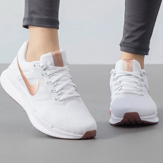 Nike auténtico W Nike Run Swift 3 Zapatillas de running transpirables para mujer DR2698-105