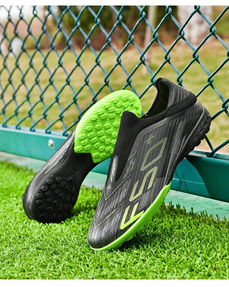 Neue Herren-Fußballschuhe für Kunstrasen, ultraleichte und bequeme Sportschuhe mit Stollen, Futsal, rutschfest, FG-Rasen, Indoor, Erwachsene