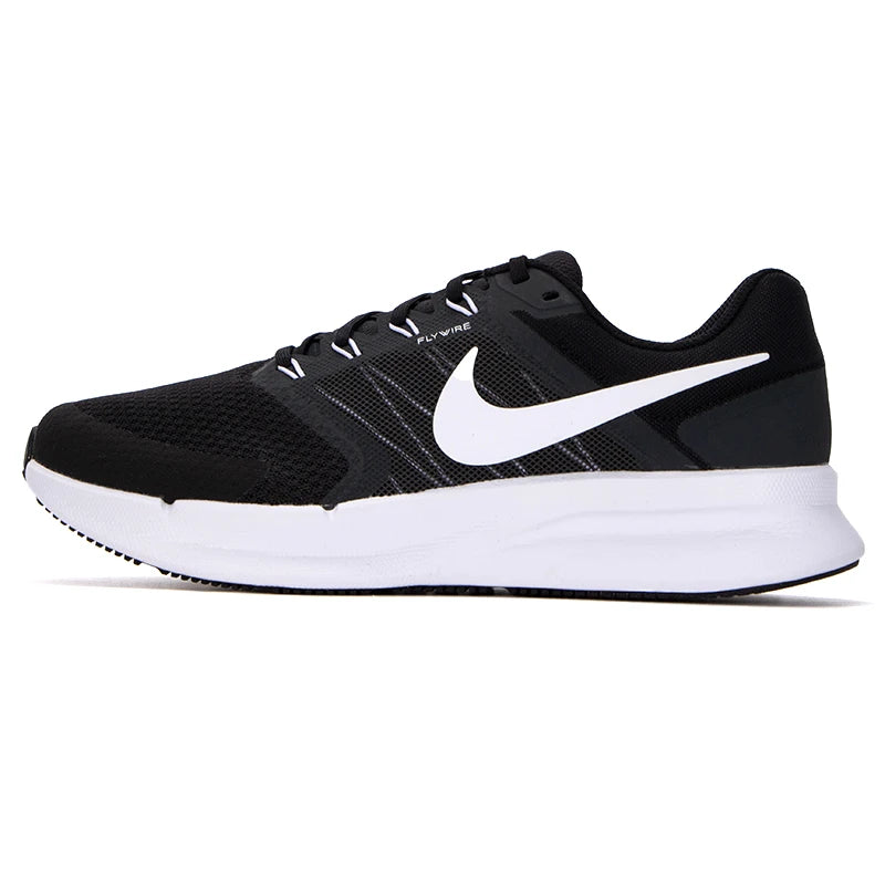 Chaussures Nike pour homme Run Swift 3 : chaussures de sport pour les trajets quotidiens, confortables, amortissantes et respirantes Dr2695-002