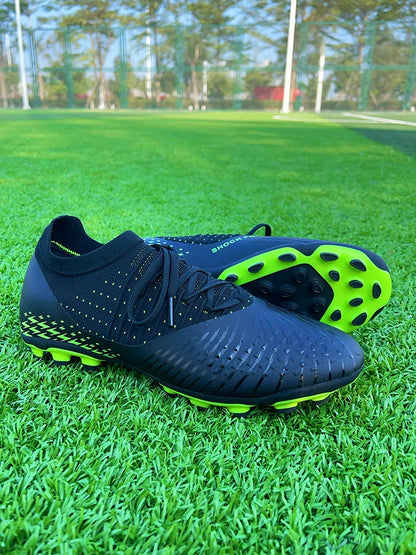 Men Football Cleats Fashion Youth Soccer Shoes Knit Football Training Trainers Breathable Society Campo Non-Slip Sports Footwear