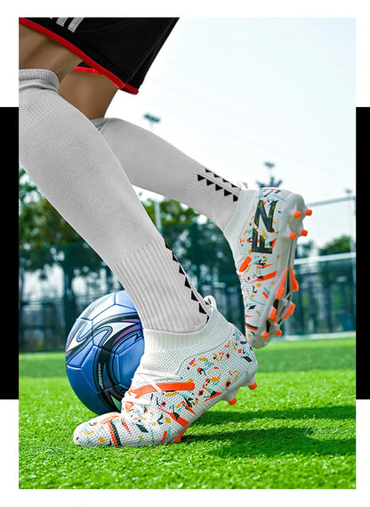 Botas de fútbol LiXingMing para hombre, blancas, profesionales, de caña alta, tacos de fútbol society, calzado de fútbol antideslizante para partido y entrenamiento