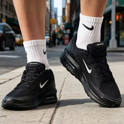 Nike moški športni čevlji, lahki, dihalni, protizdrsni, odporni proti obrabi, udobni, za vsakdanjo rabo, na ulici in na prostem, za hojo, IM5072-001
