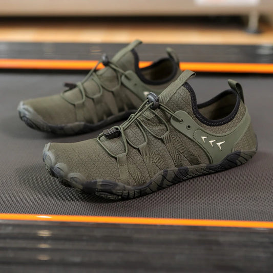 2026 Outdoor Fashion Stylish Men's Travel Hiking Shoe Mesh Lightweight Breathable Sneakers Non-slip Wear-resistant Running Shoes