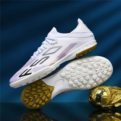 Nouvelles chaussures de football pour hommes, chaussures de futsal d'intérieur antidérapantes, crampons de match de haute qualité, chaussures de football, baskets, chaussures montantes pour terrain gazonné et extérieur