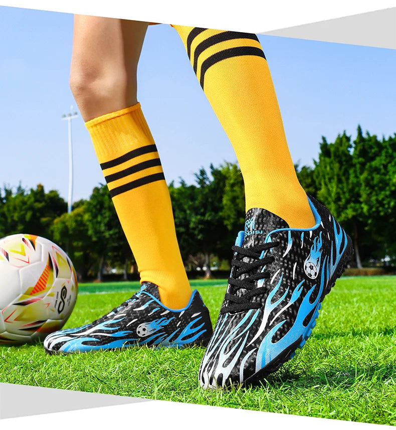 Professional Children's Football Shoes Outdoor Soccer Shoes Kids Futsal Sneakers Lightweight Non-slip Child Soccer Cleats Boys