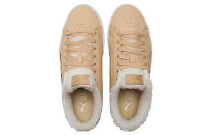 Baskets basses en polaire Puma Jada, couleur kaki, 382703-02.