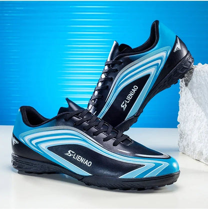 Nouvelles chaussures de football pour hommes, baskets de haute qualité, crampons de futsal pour gazon, chaussures de football d'intérieur très vendues, chaussures d'entraînement antidérapantes pour l'extérieur