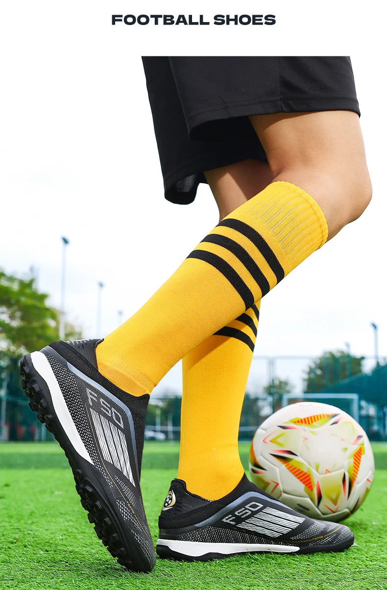 New Men Football Boots ComfortableSoccer Shoes Match Training Boys Non Slip Long Spikes Breathable Adult Cleats Outdoor Sport