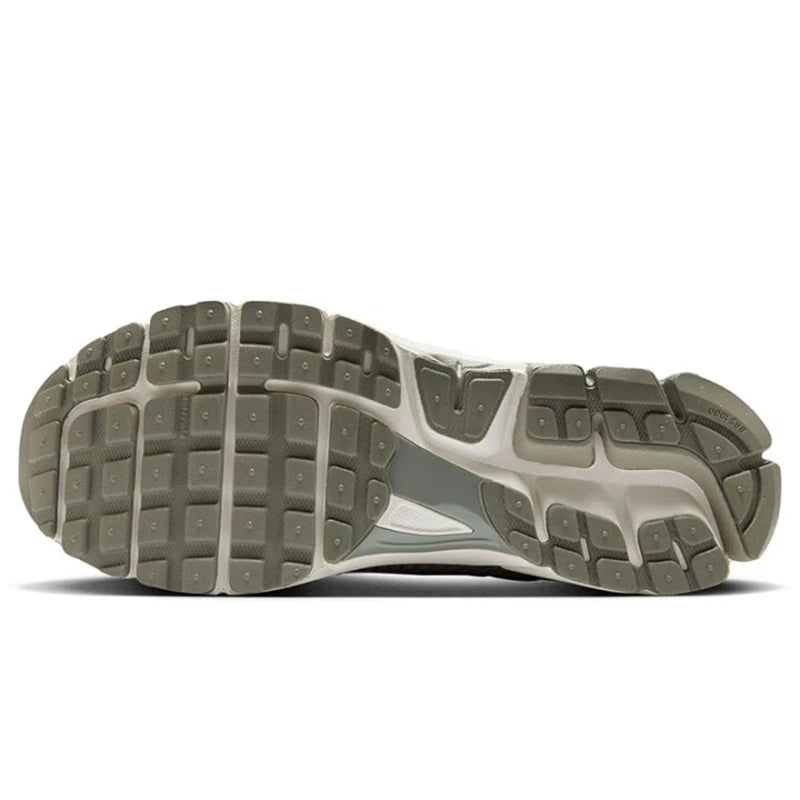 Original New Arrival NIKE ZOOM VOMERO 5 Men's Running Shoes Sneakers