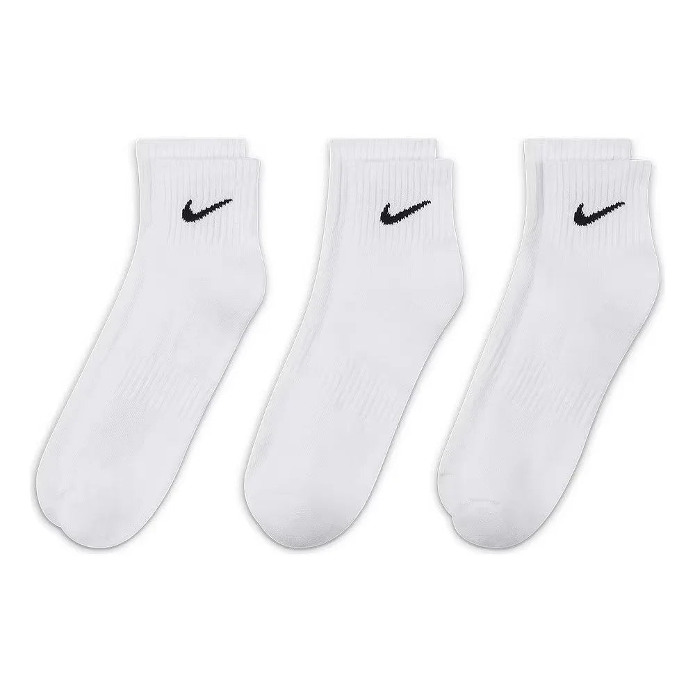 Calzini da basket casual imbottiti a taglio medio Nike, confezione mista unisex, bianchi SX7667-100